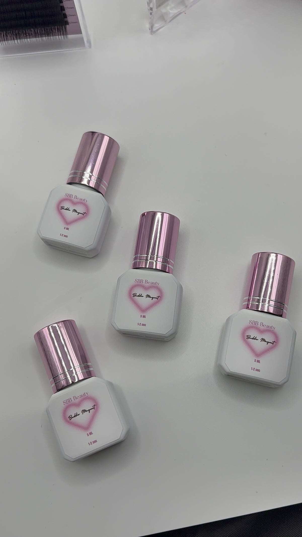Baddie Magnet Lash Adhesive